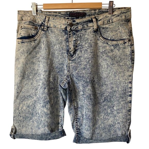 O.S.C. Acid Wash Denim Bermuda Jeans Shorts Women Size 20 90's Retro Y2K - Picture 1 of 7